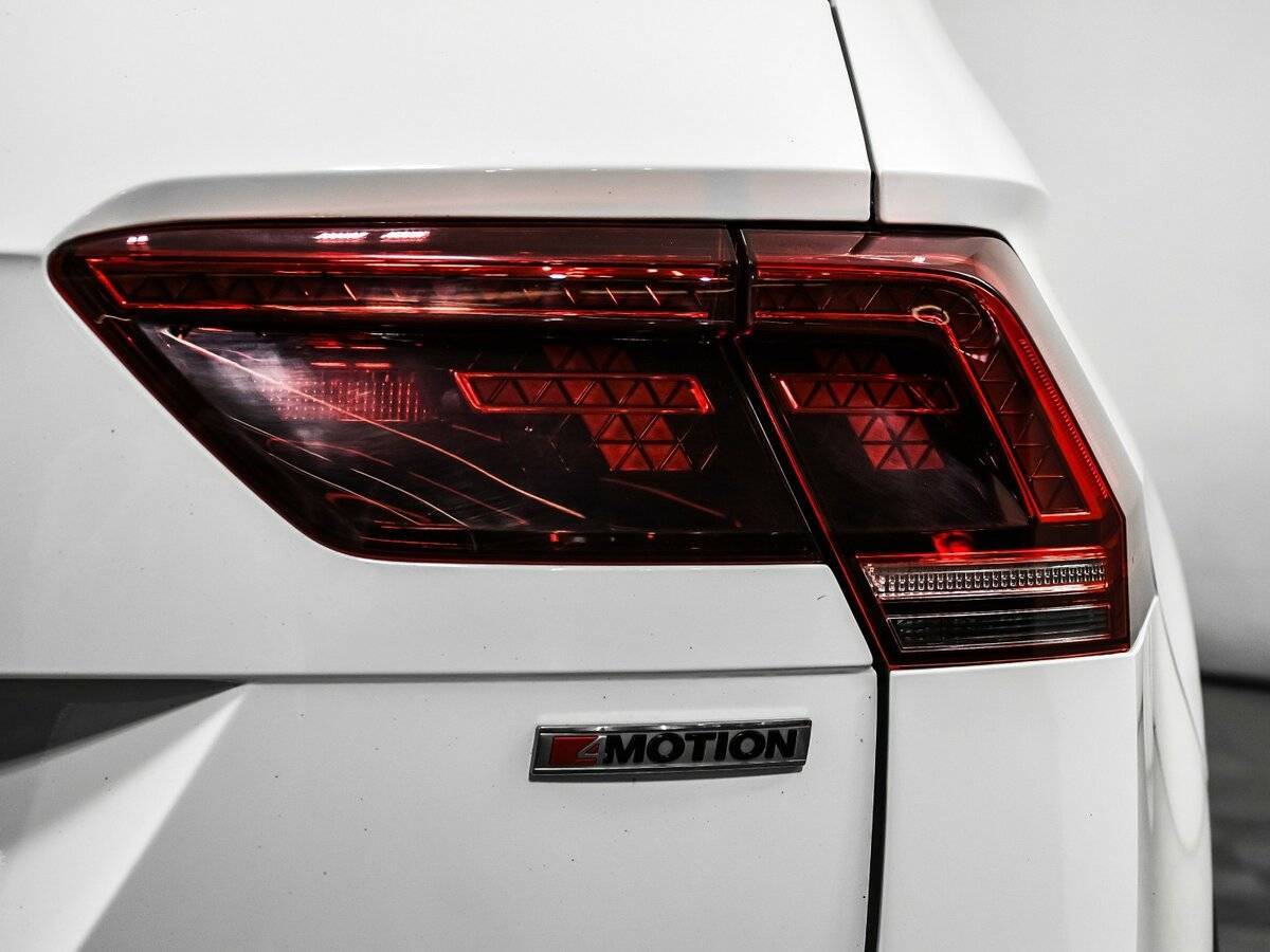 Volkswagen Tiguan с пробегом — 2018 год. Фото: #13