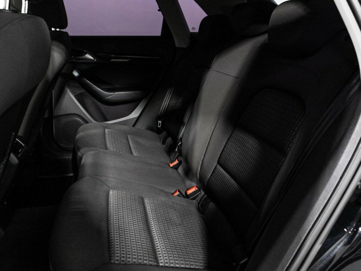 Audi Q3 с пробегом — 2014 год. Фото: #9