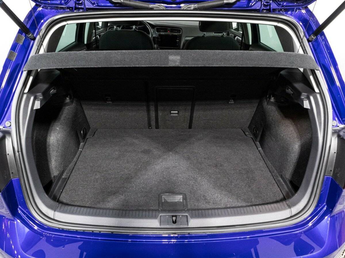 Volkswagen Golf с пробегом — 2018 год. Фото: #14