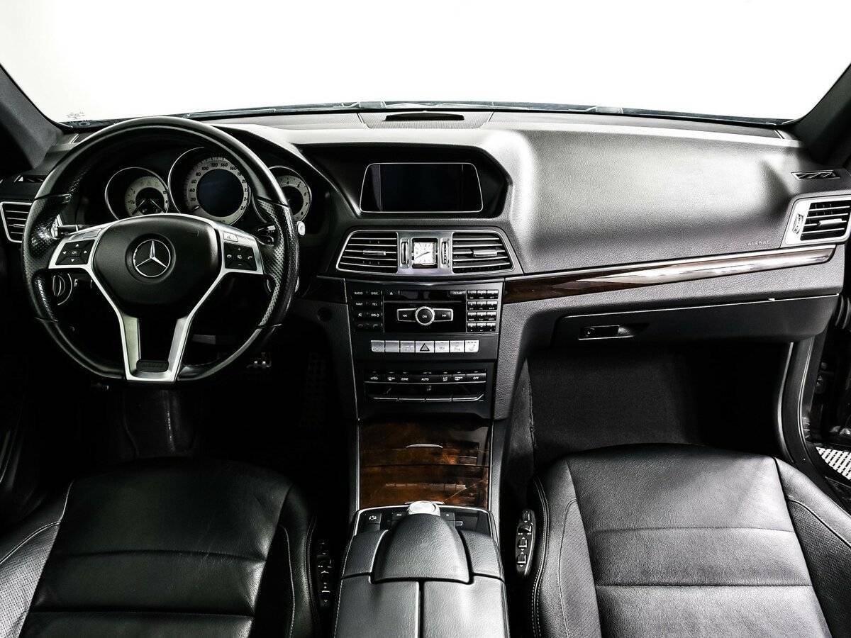 Mercedes-Benz E-Класс с пробегом — 2013 год. Фото: #10