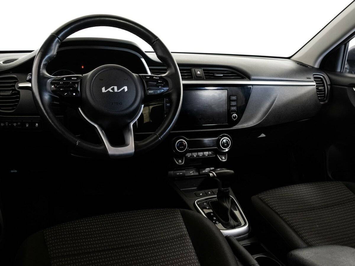 Kia Rio с пробегом — 2021 год. Фото: #10