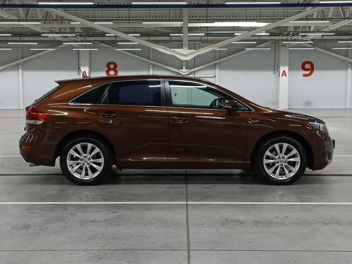 Toyota Venza с пробегом — 2013 год. Фото: #3