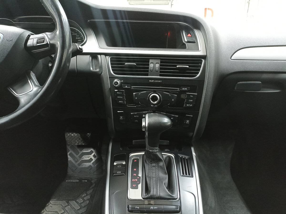 Audi A4 с пробегом — 2013 год. Фото: #14