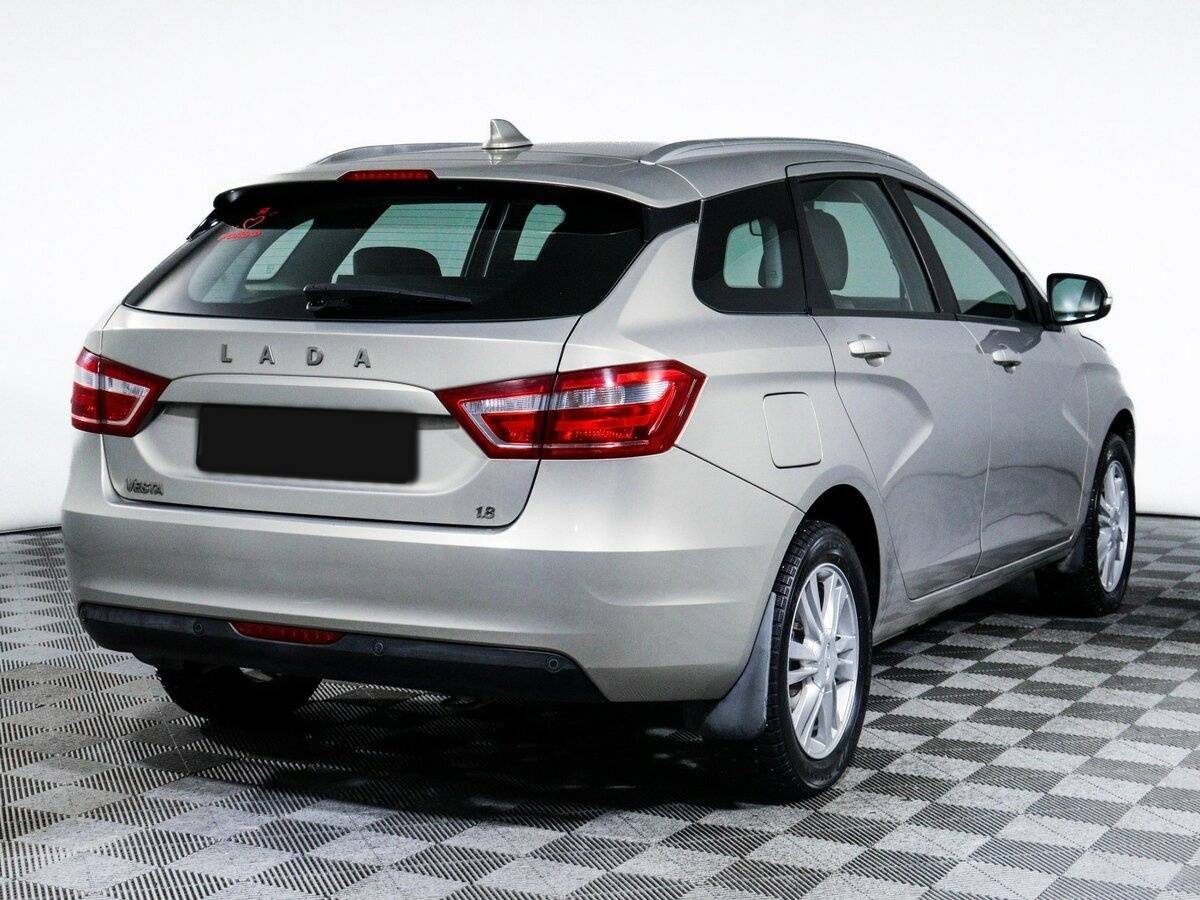 Lada (ВАЗ) Vesta с пробегом — 2018 год. Фото: #3