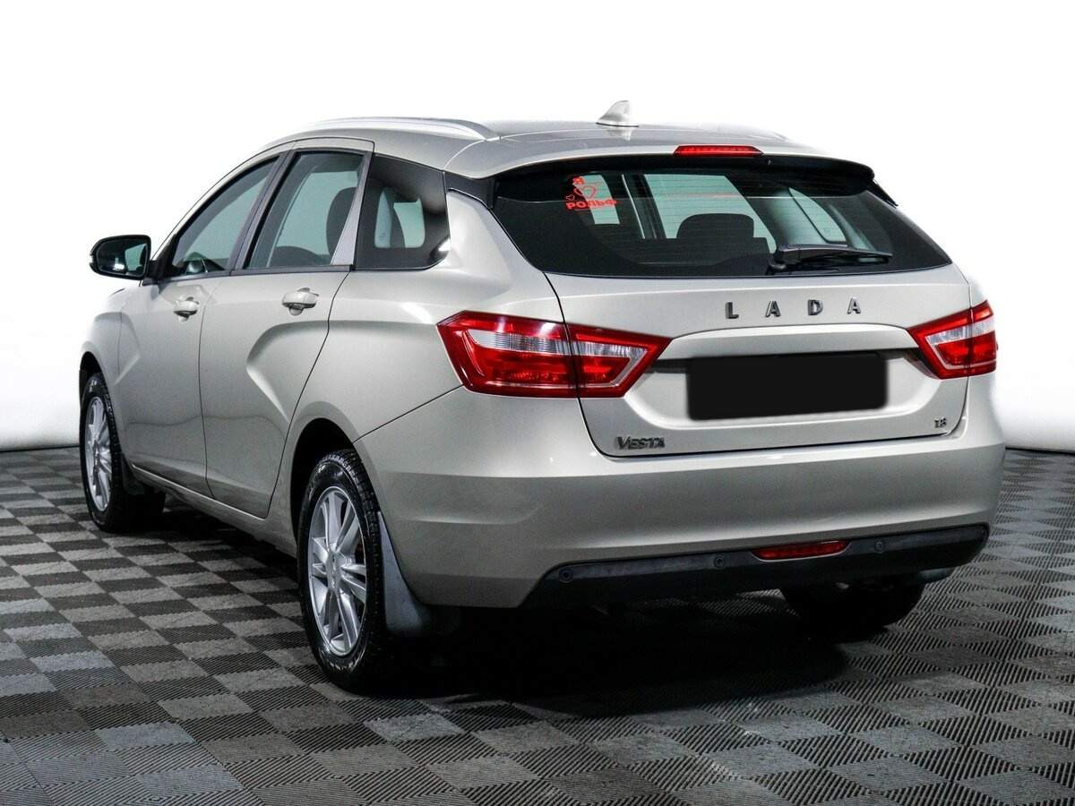 Lada (ВАЗ) Vesta с пробегом — 2018 год. Фото: #5