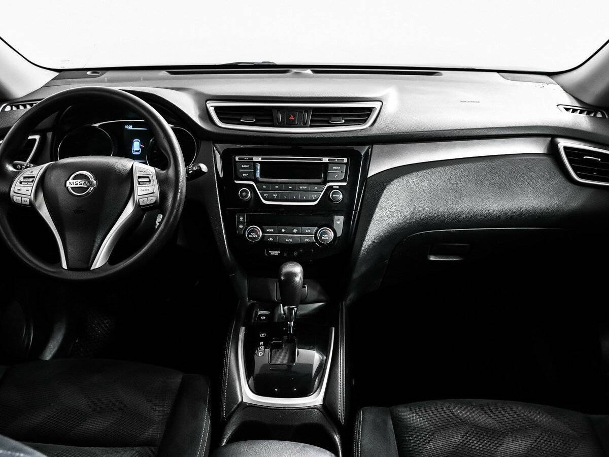 Nissan X-Trail с пробегом — 2015 год. Фото: #10