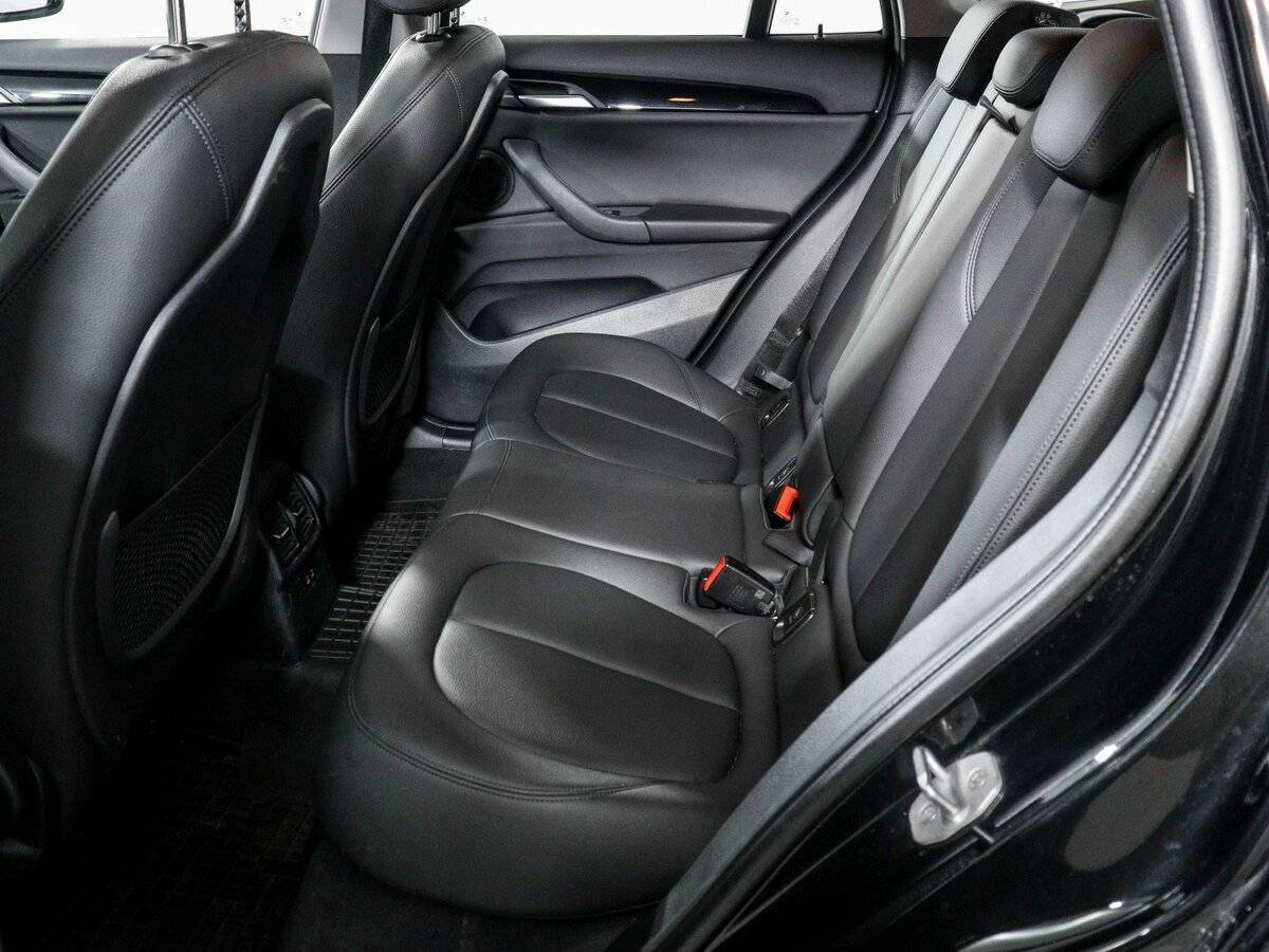 BMW X1 с пробегом — 2021 год. Фото: #9