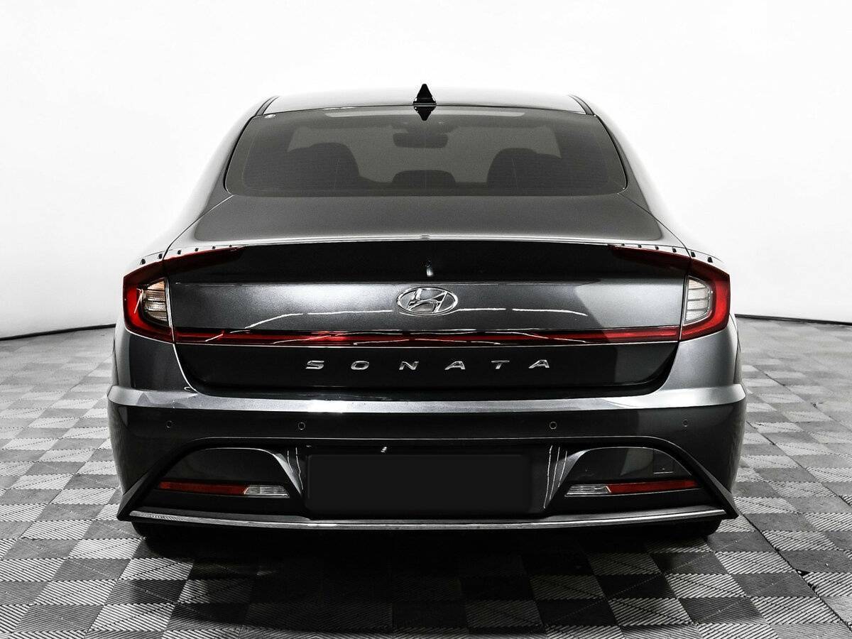 Hyundai Sonata с пробегом — 2020 год. Фото: #5