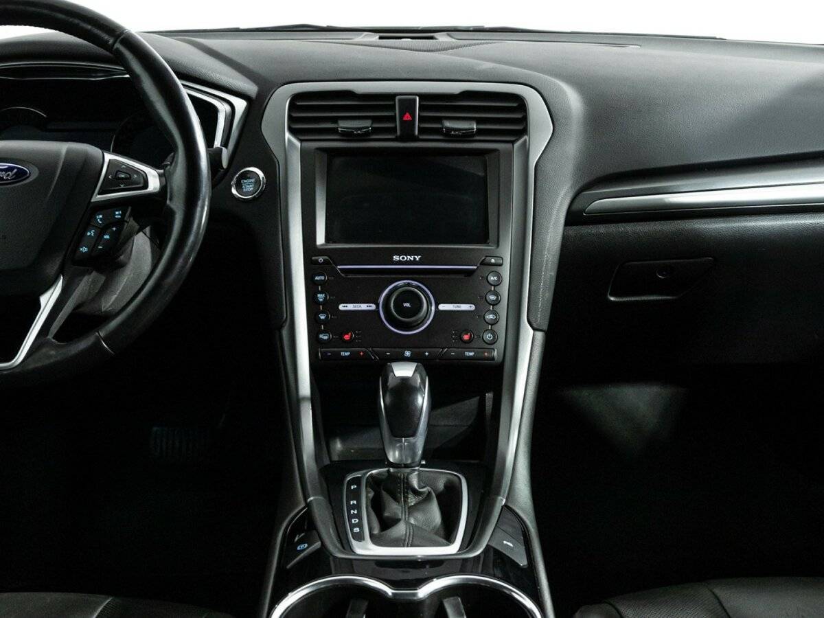 Ford Mondeo с пробегом — 2015 год. Фото: #11