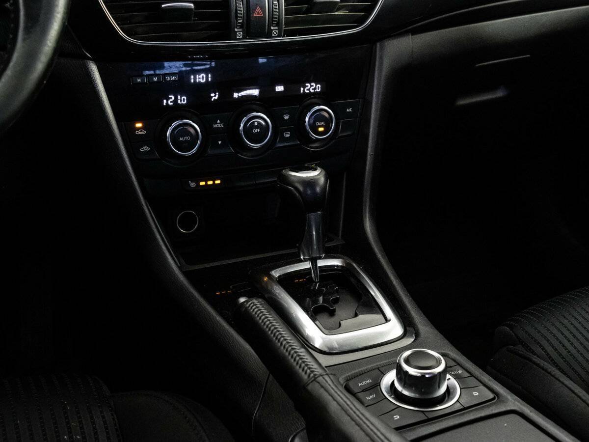 Mazda 6 с пробегом — 2014 год. Фото: #10