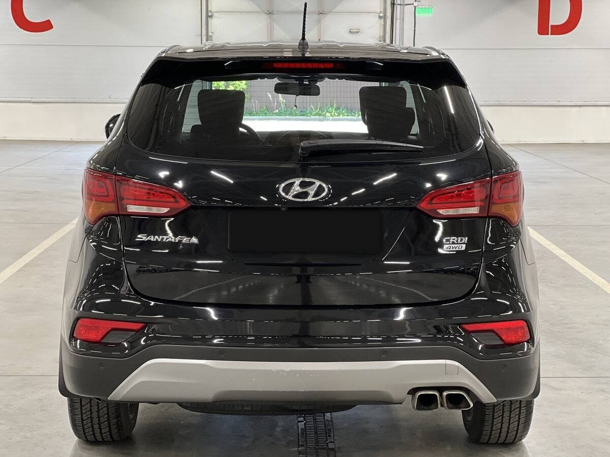 Hyundai Santa Fe с пробегом — 2015 год. Фото: #5
