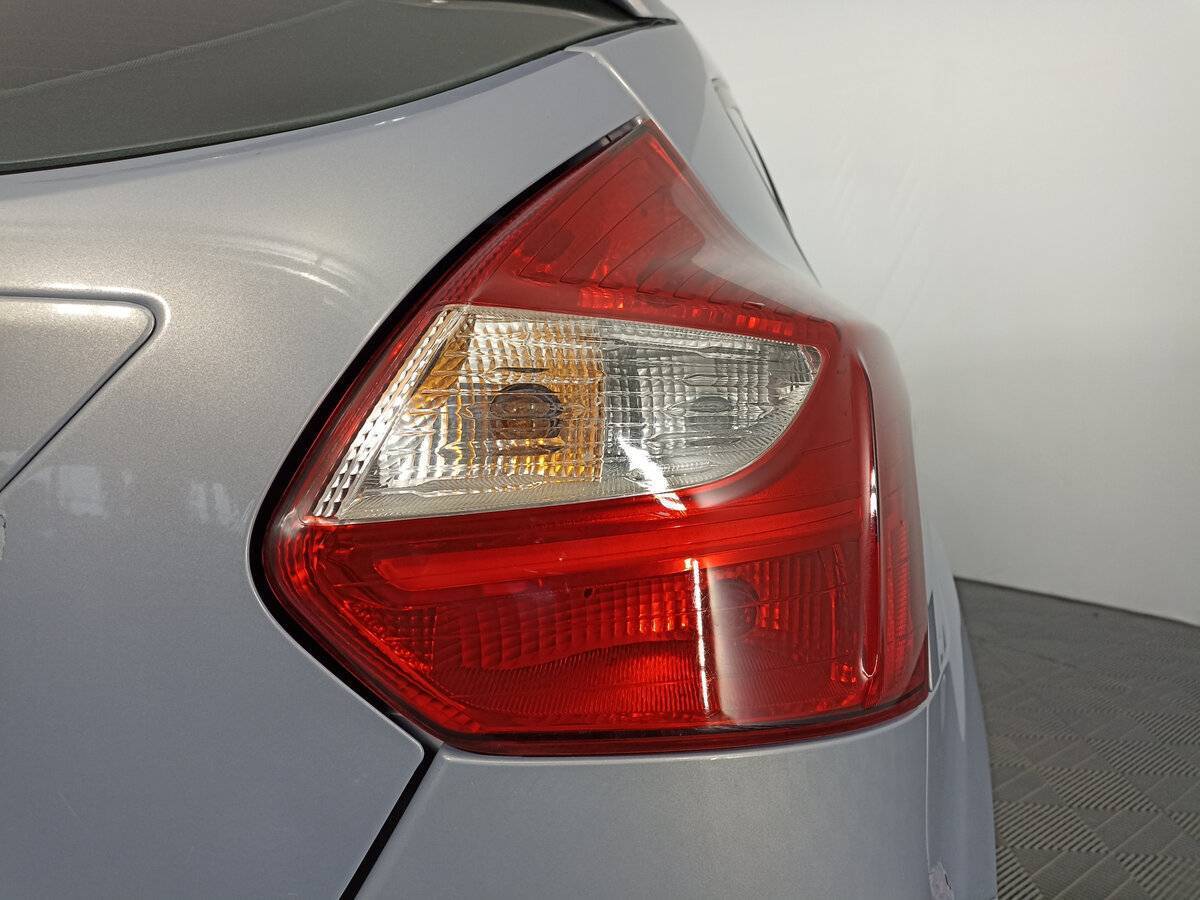 Ford Focus с пробегом — 2013 год. Фото: #8