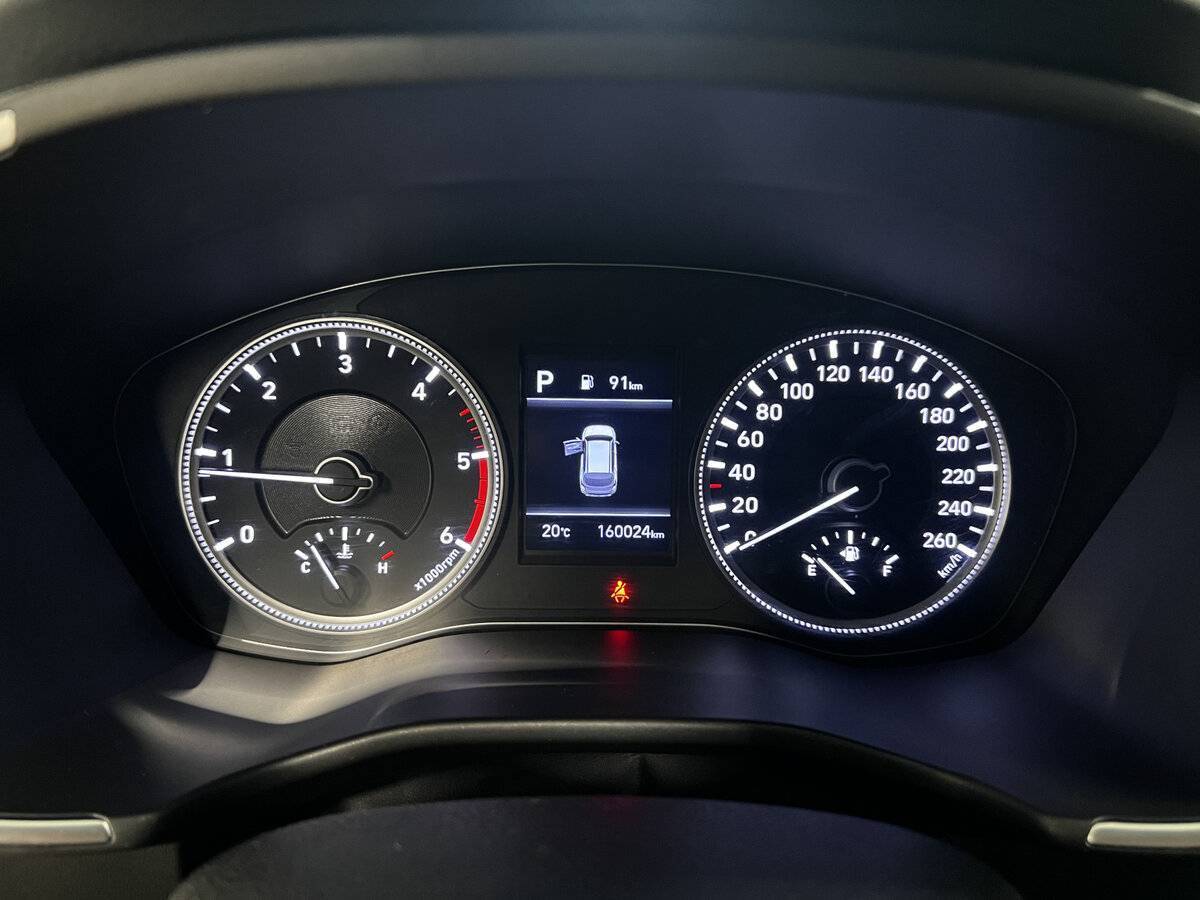 Hyundai Santa Fe с пробегом — 2019 год. Фото: #12