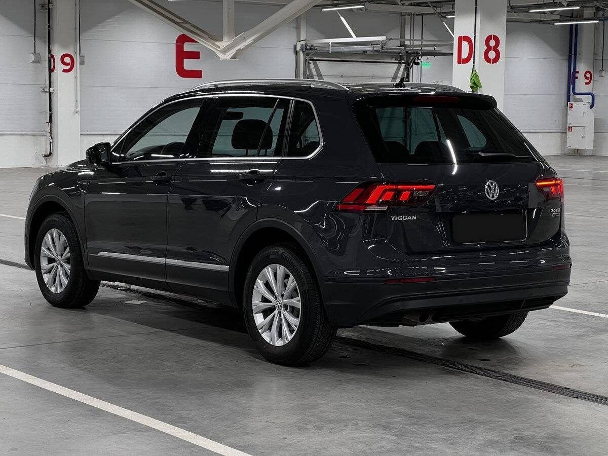 Volkswagen Tiguan с пробегом — 2017 год. Фото: #6