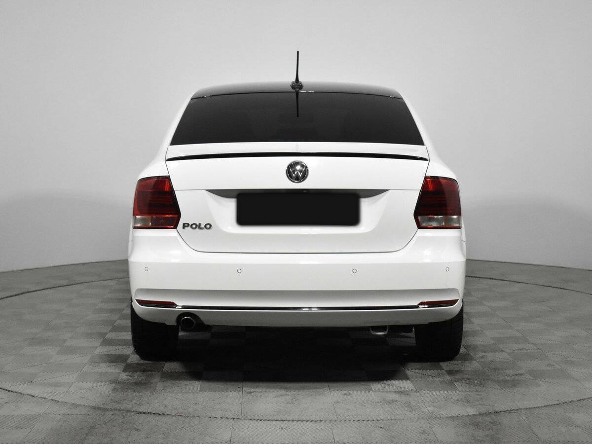 Volkswagen Polo с пробегом — 2019 год. Фото: #6