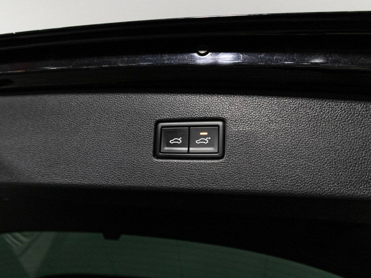 Volkswagen Tiguan с пробегом — 2018 год. Фото: #15