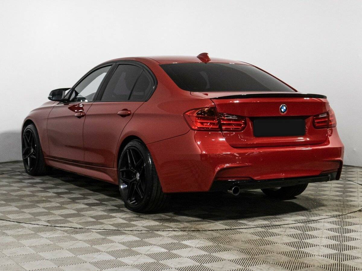 BMW 3 серии с пробегом — 2012 год. Фото: #6