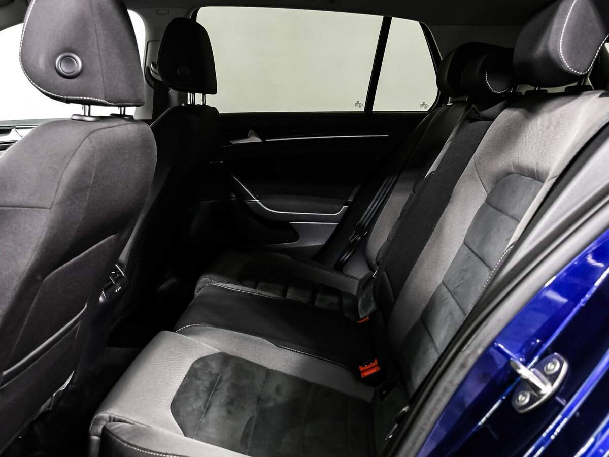 Volkswagen Golf с пробегом — 2018 год. Фото: #11