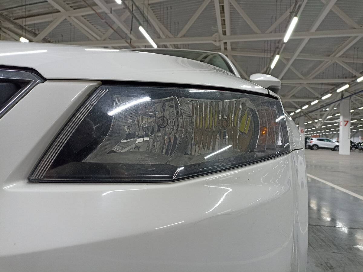 Skoda Octavia с пробегом — 2013 год. Фото: #16