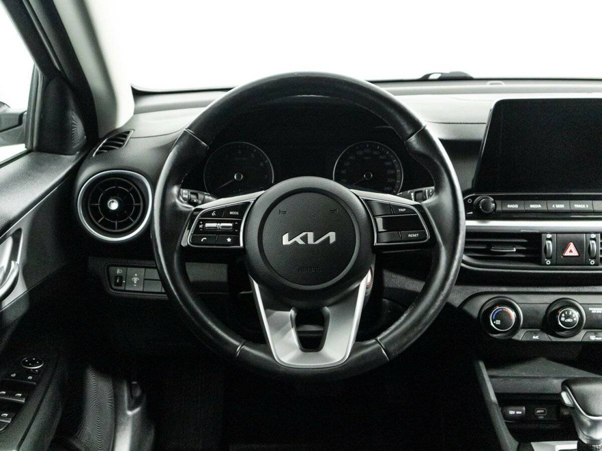 Kia Cerato с пробегом — 2021 год. Фото: #21