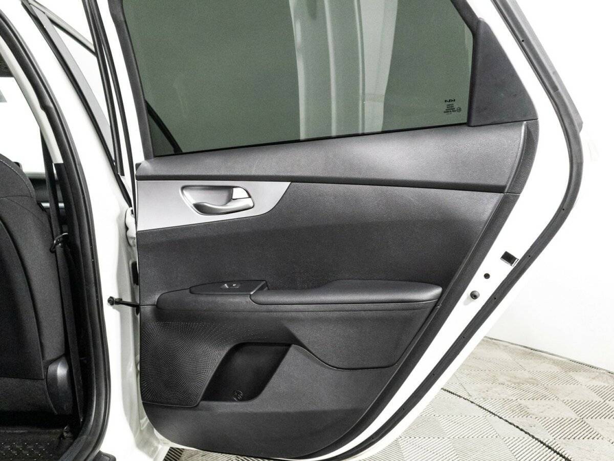 Kia Cerato с пробегом — 2021 год. Фото: #26