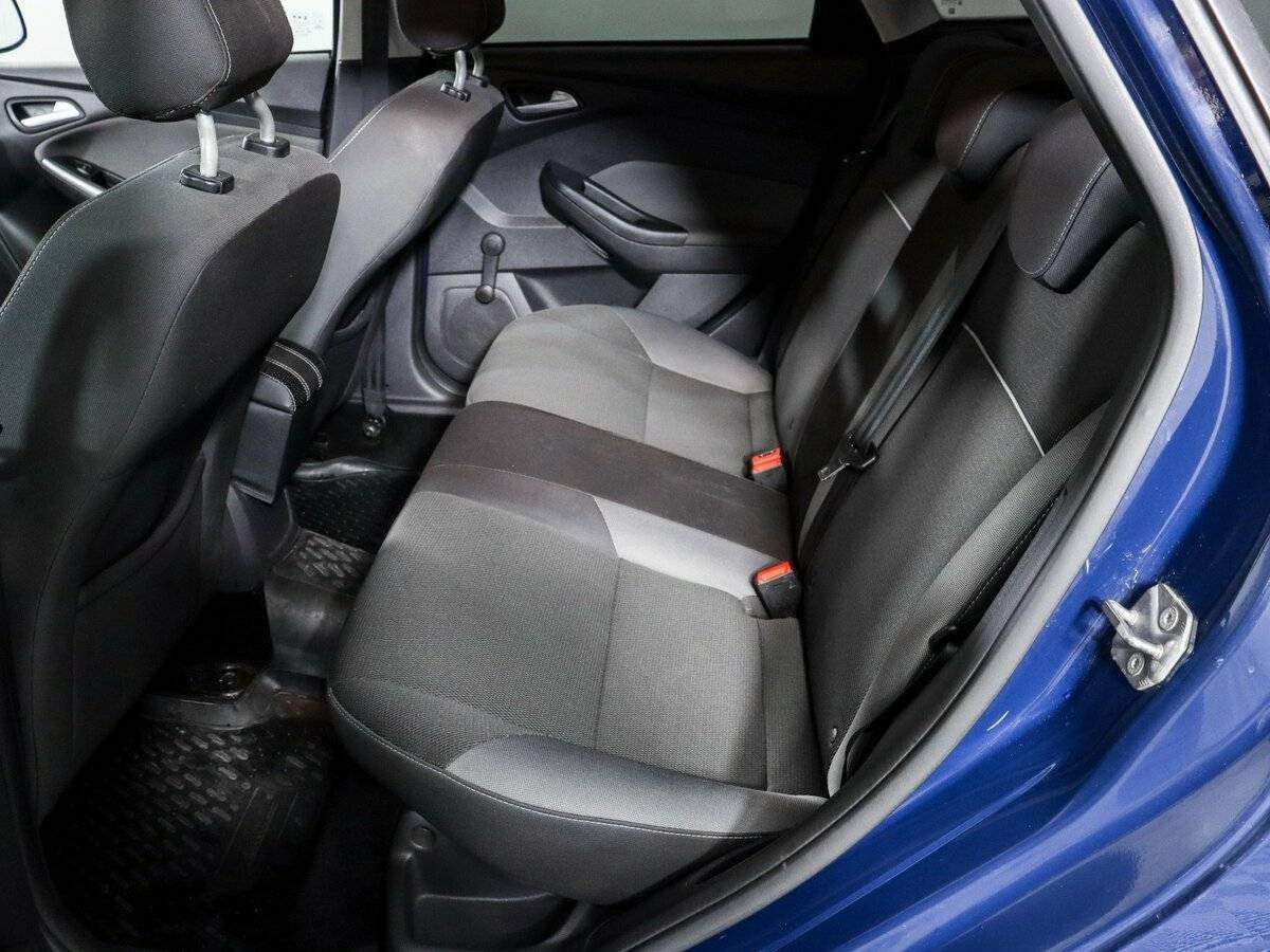 Ford Focus с пробегом — 2012 год. Фото: #4