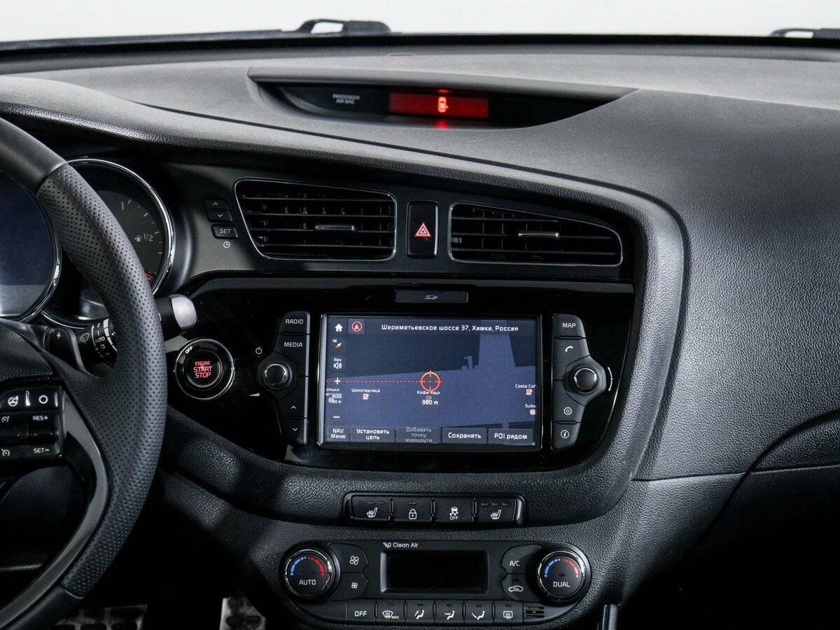 Kia Ceed с пробегом — 2013 год. Фото: #6