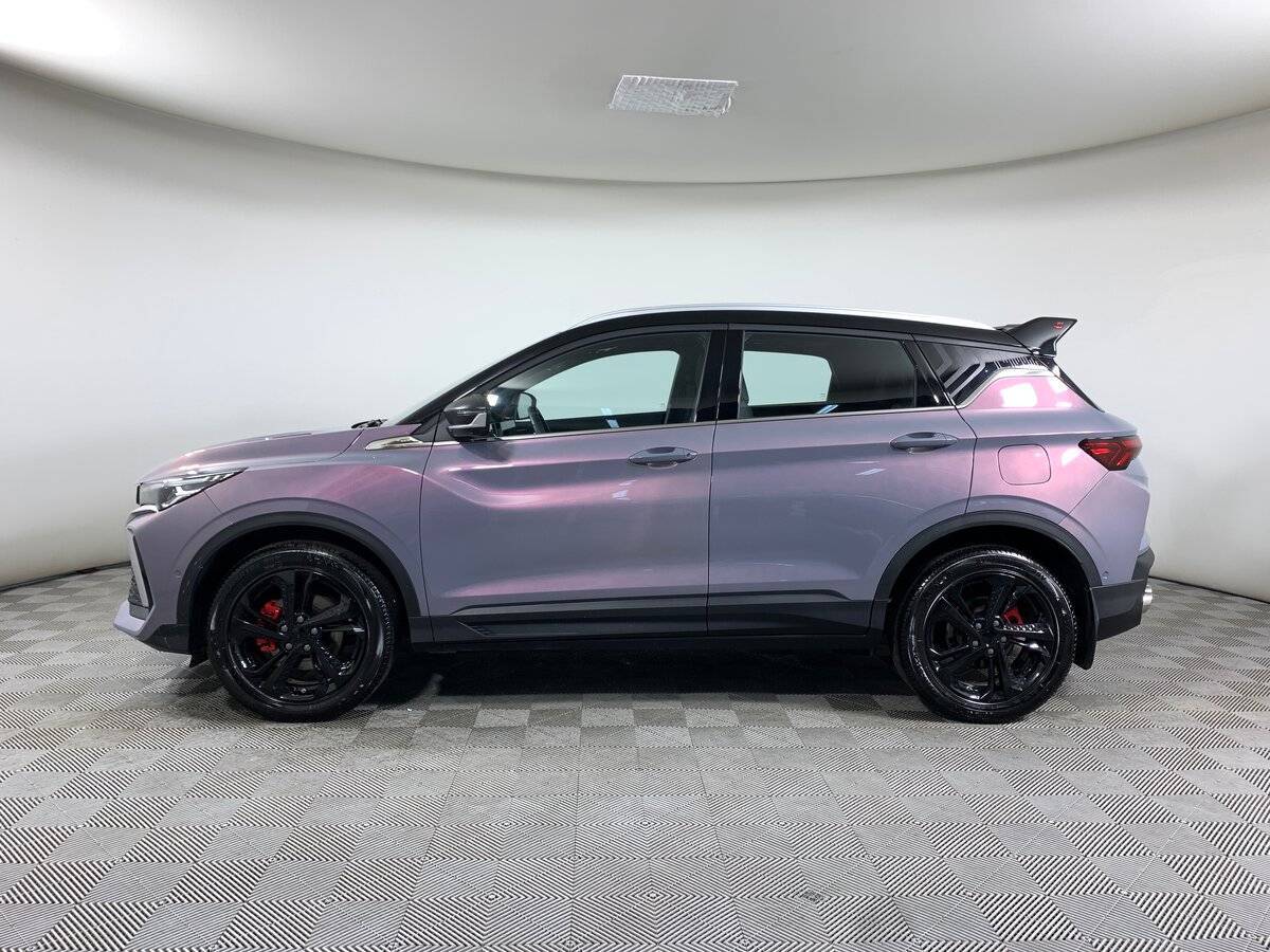 Geely Coolray с пробегом — 2023 год. Фото: #7