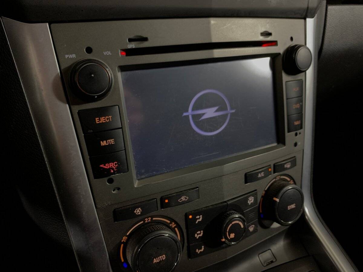 Opel Antara с пробегом — 2014 год. Фото: #14