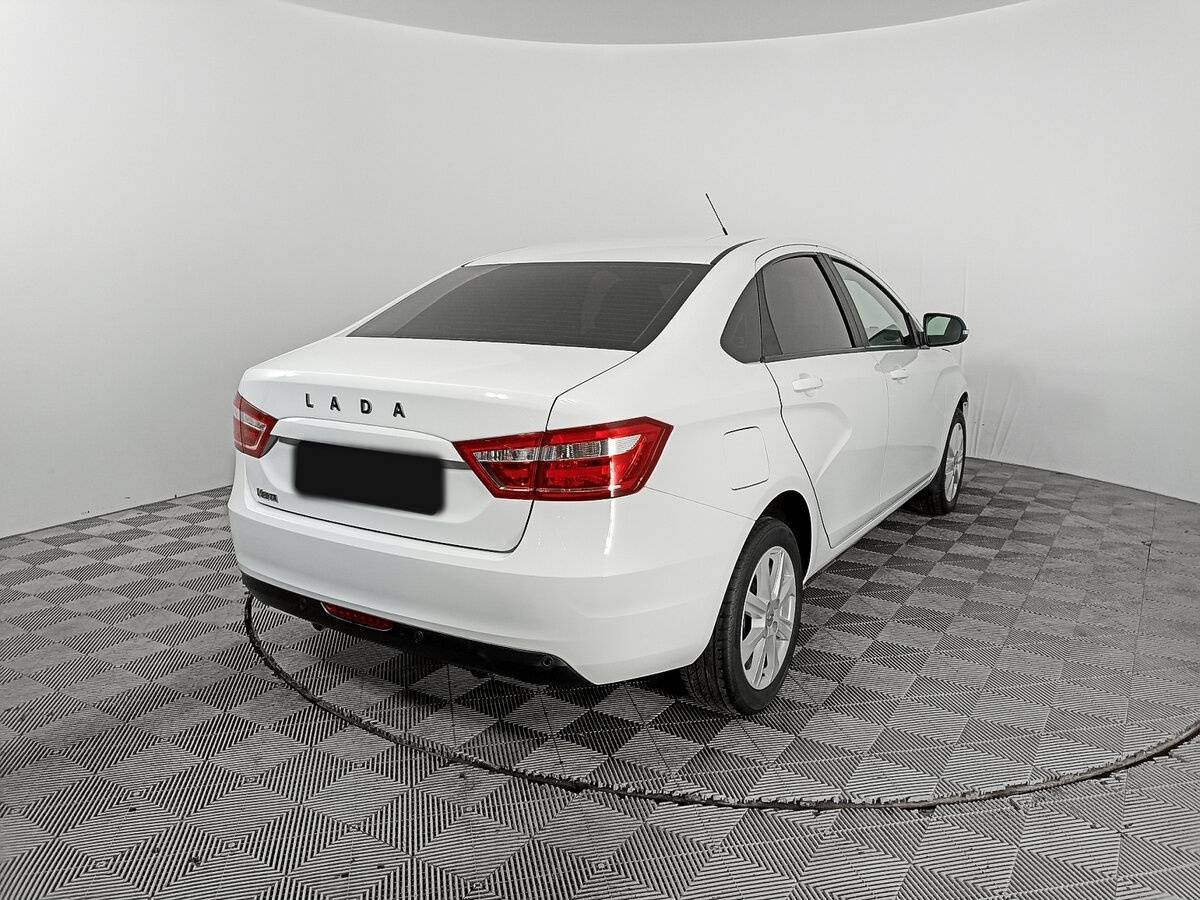 Lada (ВАЗ) Vesta с пробегом — 2021 год. Фото: #4