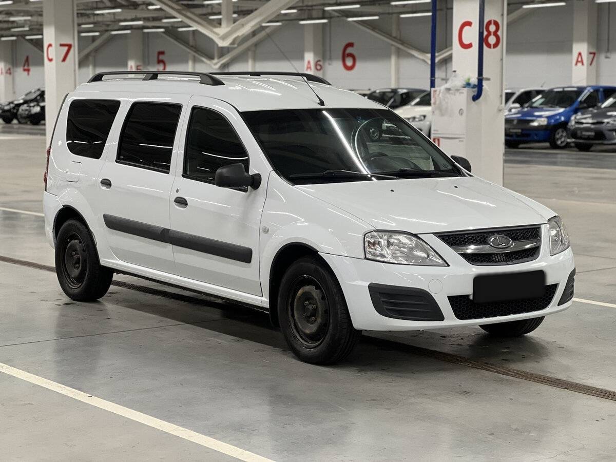 Lada (ВАЗ) Largus с пробегом — 2017 год. Фото: #2