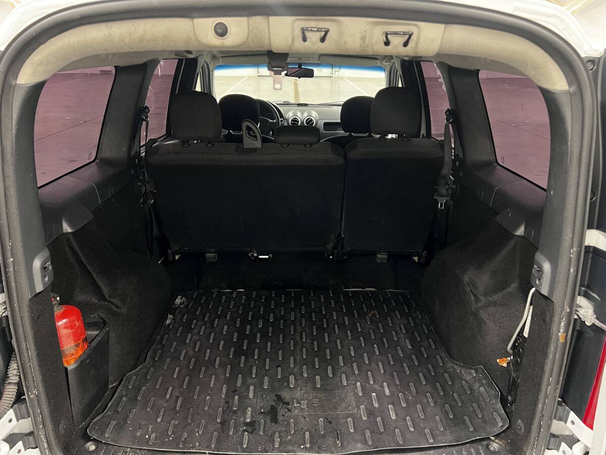 Lada (ВАЗ) Largus с пробегом — 2017 год. Фото: #9