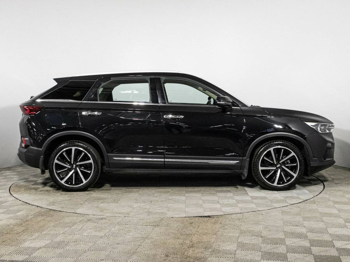 FAW Bestune T77 с пробегом — 2022 год. Фото: #3