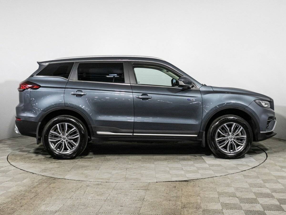 Geely Atlas Pro с пробегом — 2021 год. Фото: #3