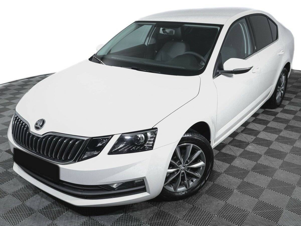 Skoda Octavia с пробегом — 2023 год. Фото: #12