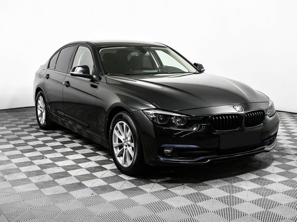 BMW 3 серии с пробегом — 2017 год. Фото: #2