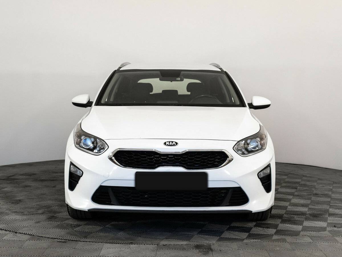 Kia Ceed с пробегом — 2018 год. Фото: #1