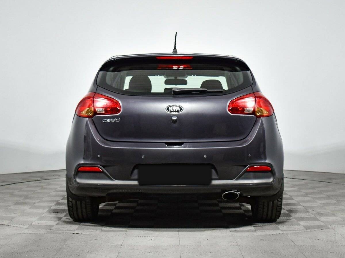 Kia Ceed с пробегом — 2014 год. Фото: #5