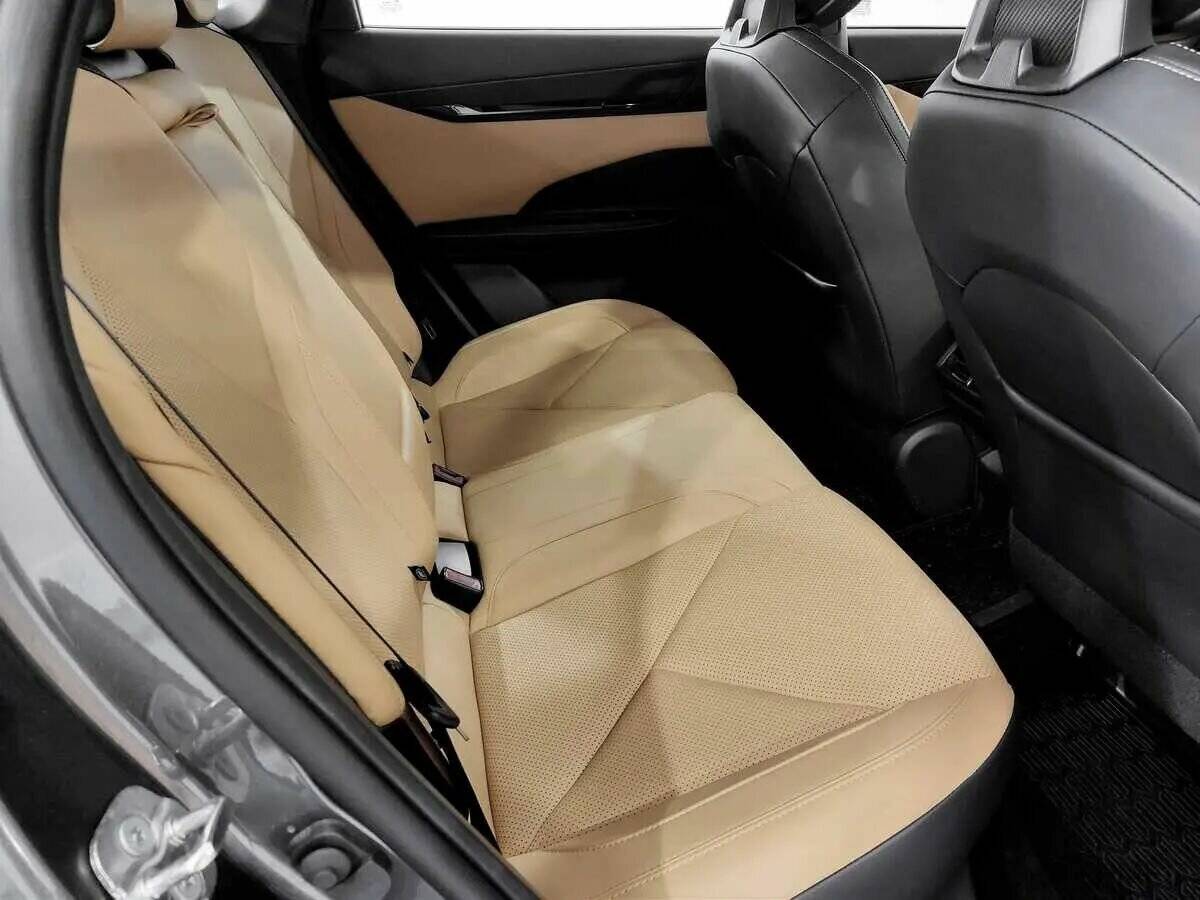 Changan UNI-V с пробегом — 2023 год. Фото: #11