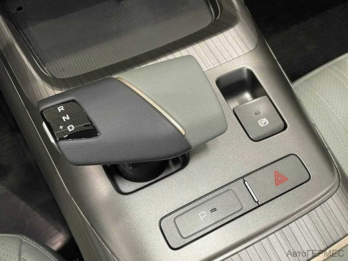 Changan Lamore с пробегом — 2024 год. Фото: #9