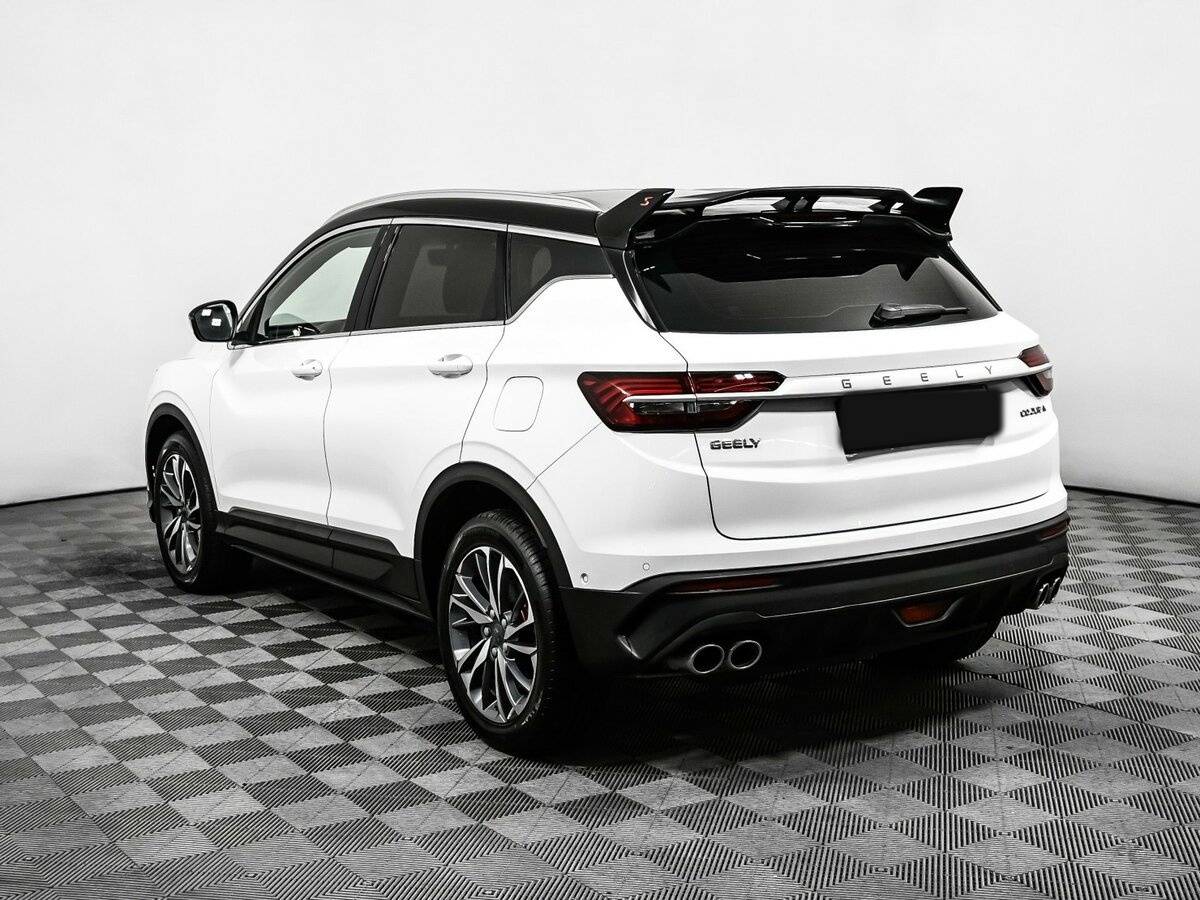 Geely Coolray с пробегом — 2023 год. Фото: #6