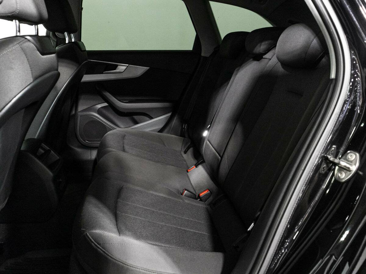 Audi A4 с пробегом — 2020 год. Фото: #9