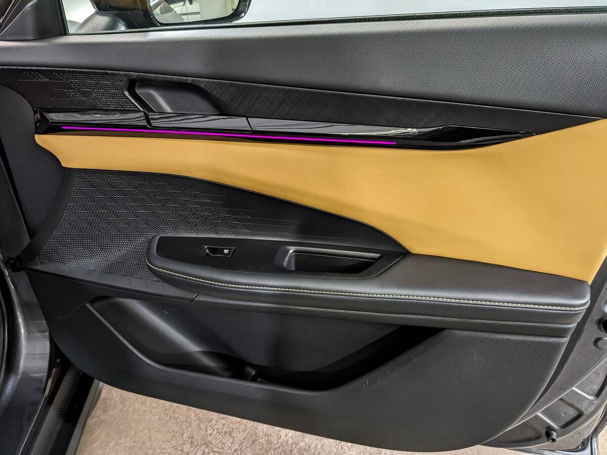 Changan UNI-V с пробегом — 2023 год. Фото: #24