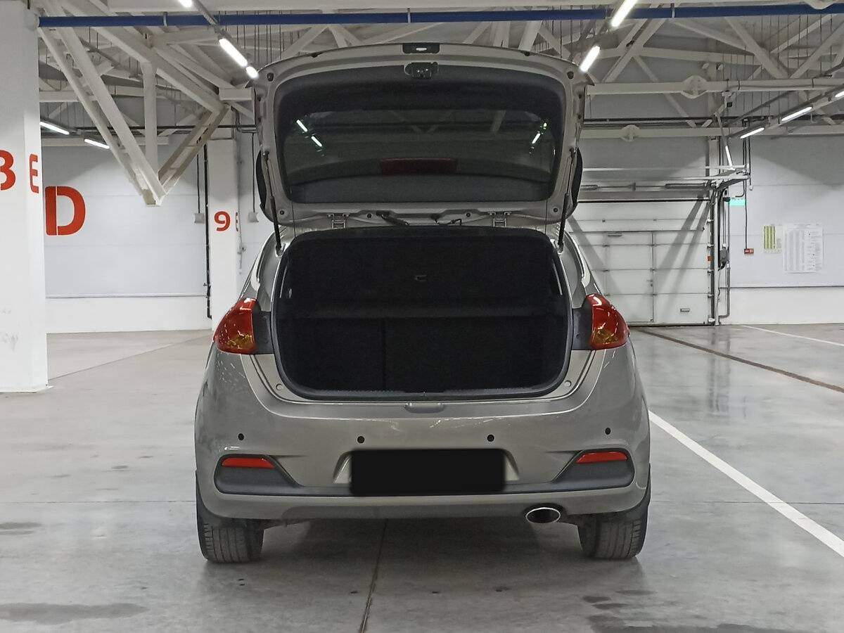 Kia Ceed с пробегом — 2015 год. Фото: #9