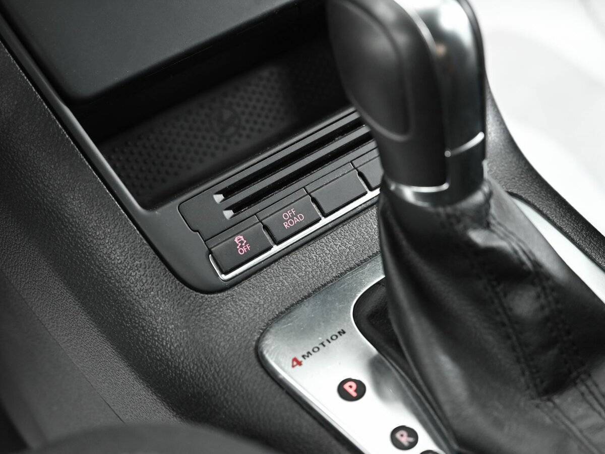Volkswagen Tiguan с пробегом — 2012 год. Фото: #12