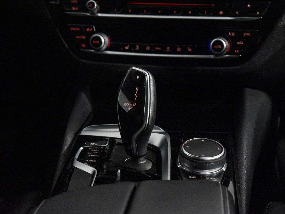 BMW 5 серии с пробегом — 2017 год. Фото: #17