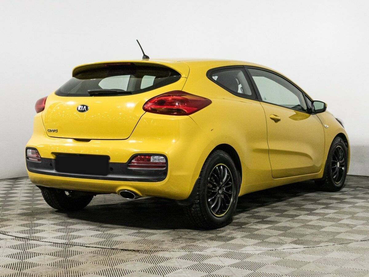 Kia Ceed с пробегом — 2016 год. Фото: #4