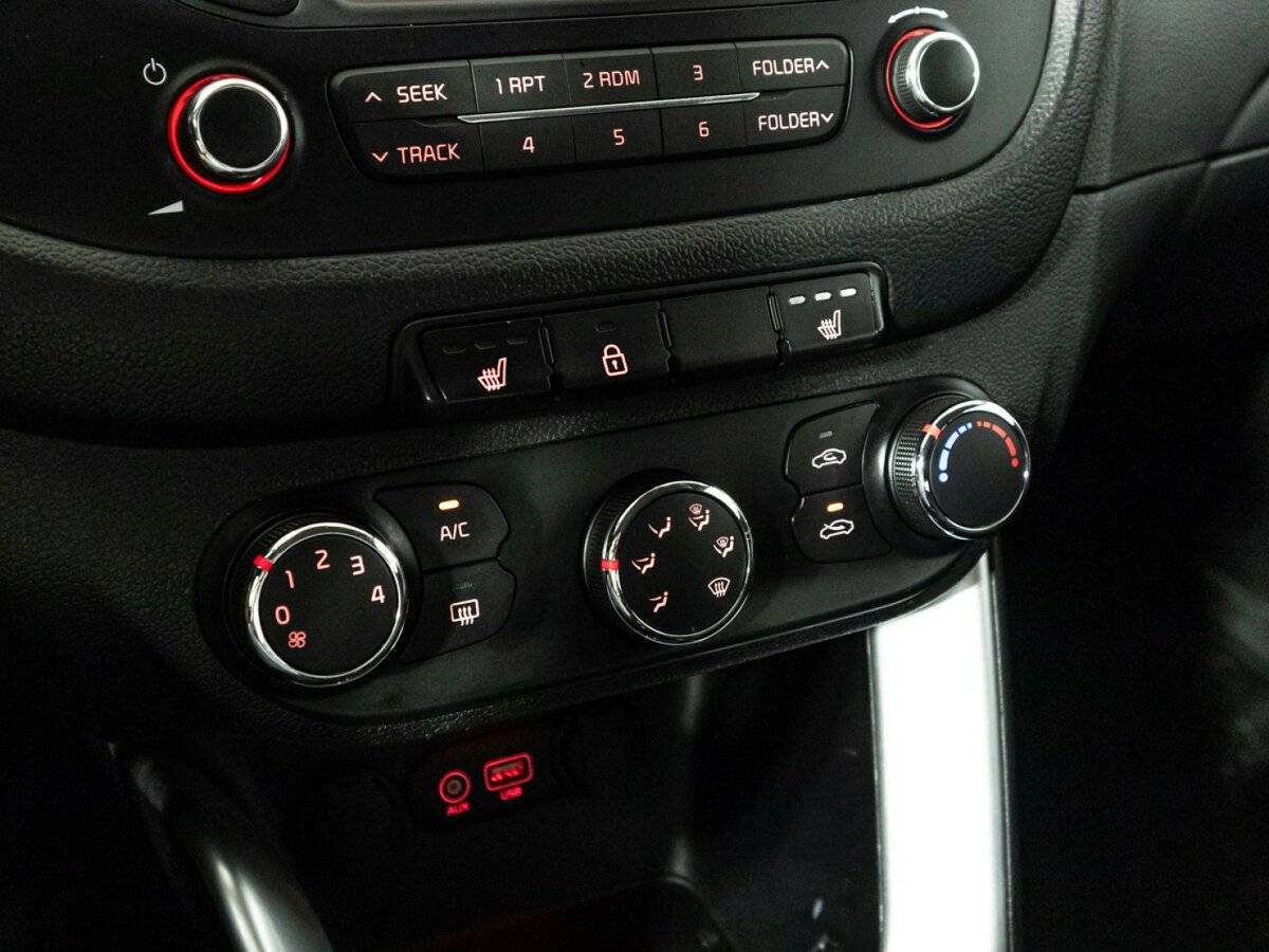 Kia Ceed с пробегом — 2016 год. Фото: #17