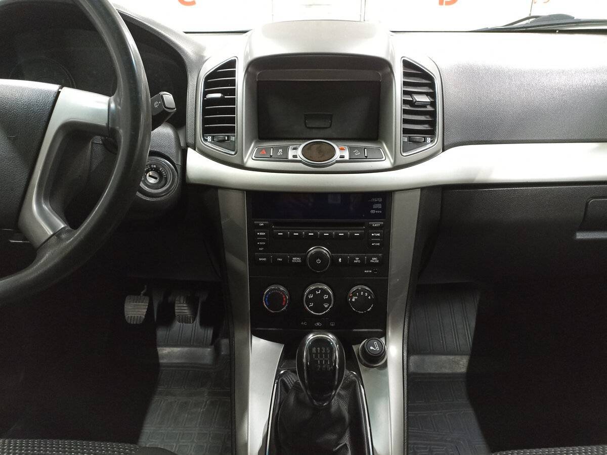 Chevrolet Captiva с пробегом — 2013 год. Фото: #14