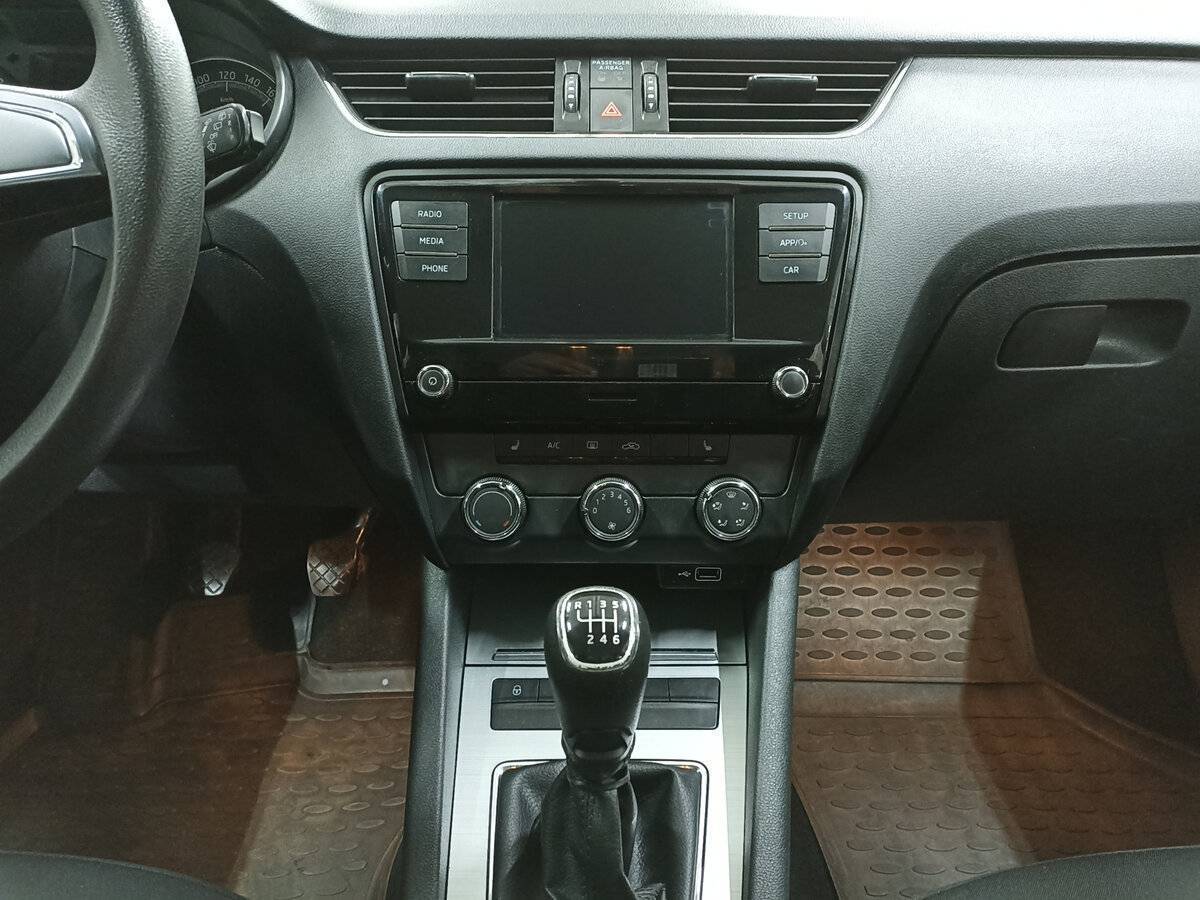 Skoda Octavia с пробегом — 2019 год. Фото: #14